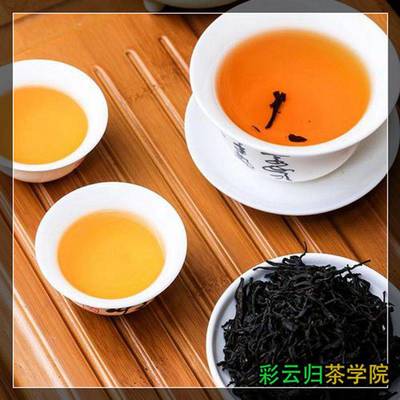 茶廠生產(chǎn)管理制度彩云歸茶85勐海茶廠八中方茶錯(cuò)版昆明云南茶葉價(jià)格表