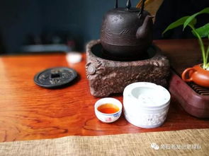 黃石老友記球隊和天新花園 厚道堂茶業達成贊助協議