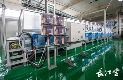 湖北夷陵智能“無人工廠”按下潔凈制茶開機鍵